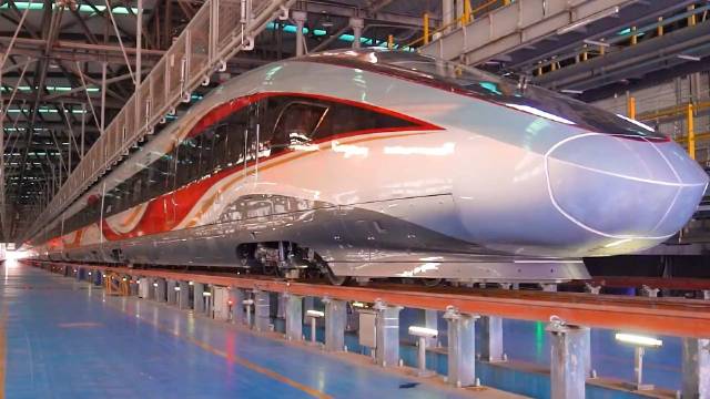 長編組復興號智能動車組來了：商務座支持手機無線充電、投屏